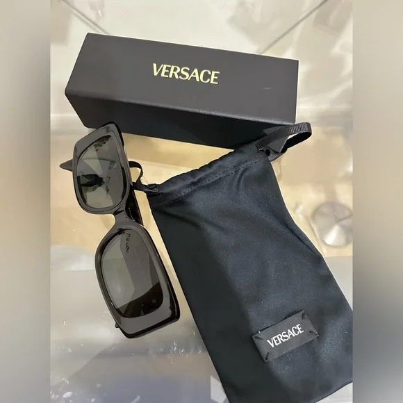Versace Glasses - Picture 7 of 7